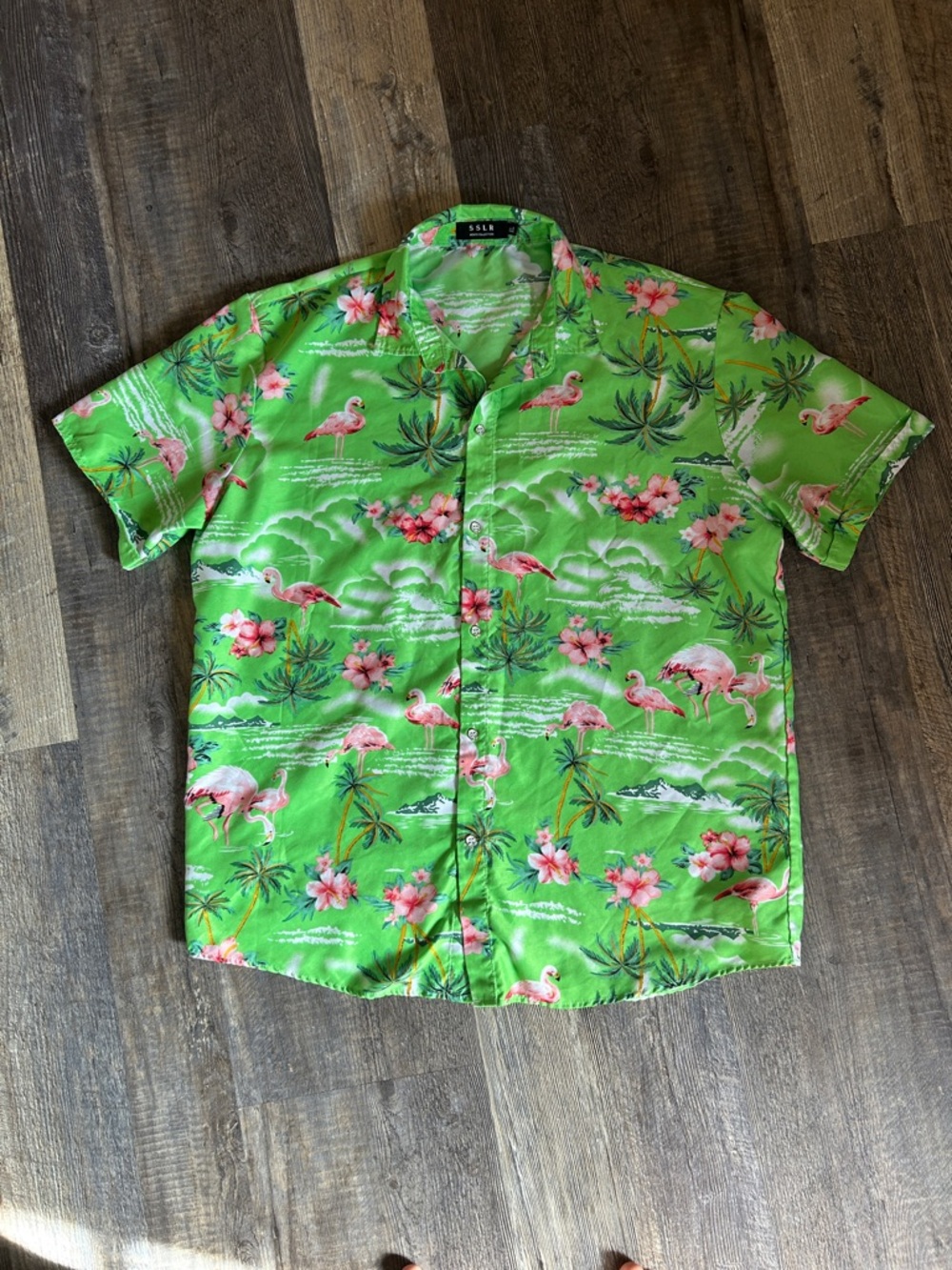 Men’s Tropical Button Up